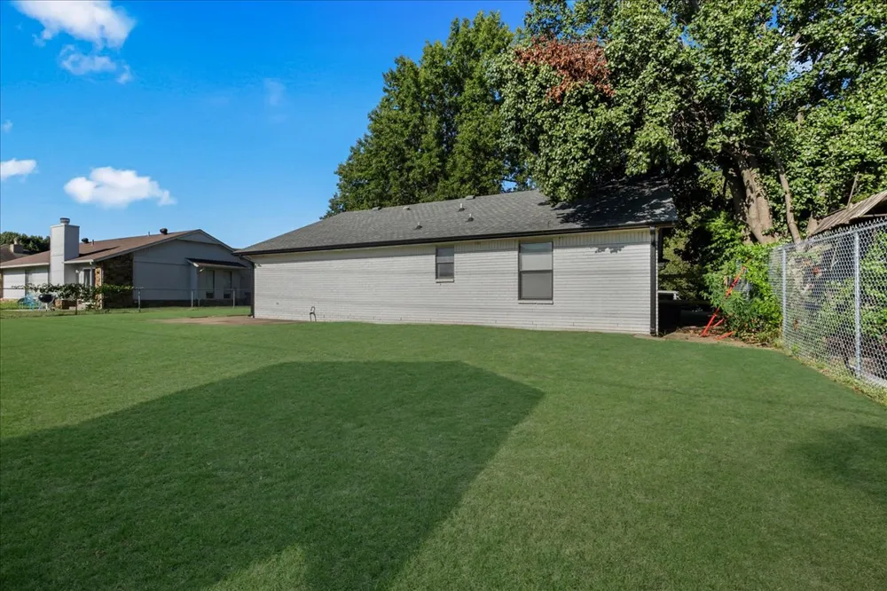 11435 S Douglas Avenue Jenks, OK 74037
