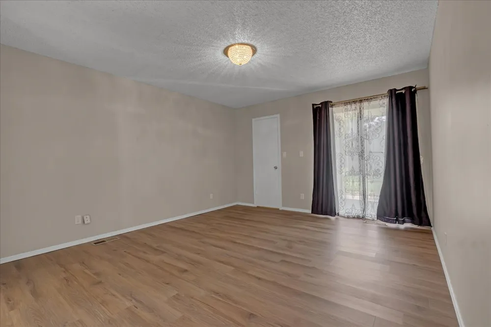 11435 S Douglas Avenue Jenks, OK 74037