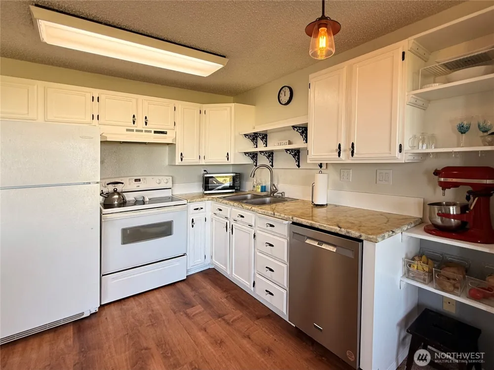 1317 Ocean Shores Boulevard SW #2 Ocean Shores, WA 98569