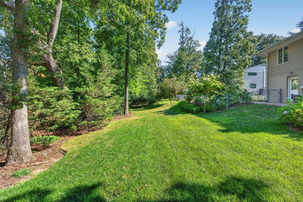 407 N Palisades Drive Signal Mountain, TN 37377