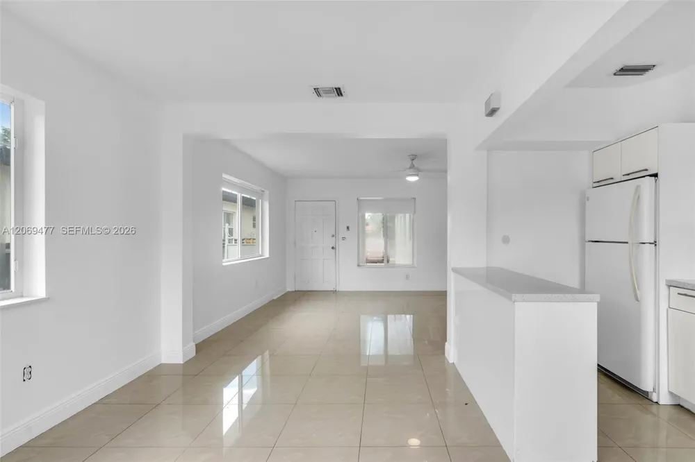540 Beacom Blvd Miami, FL 33135