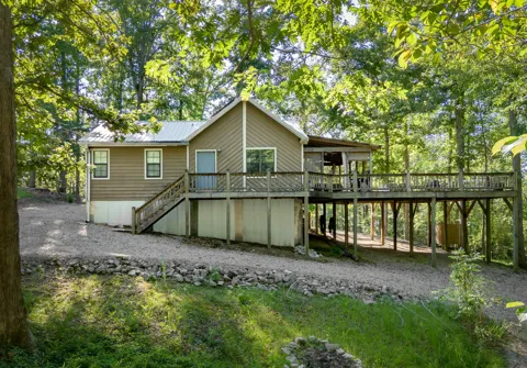 60 Hadley Way