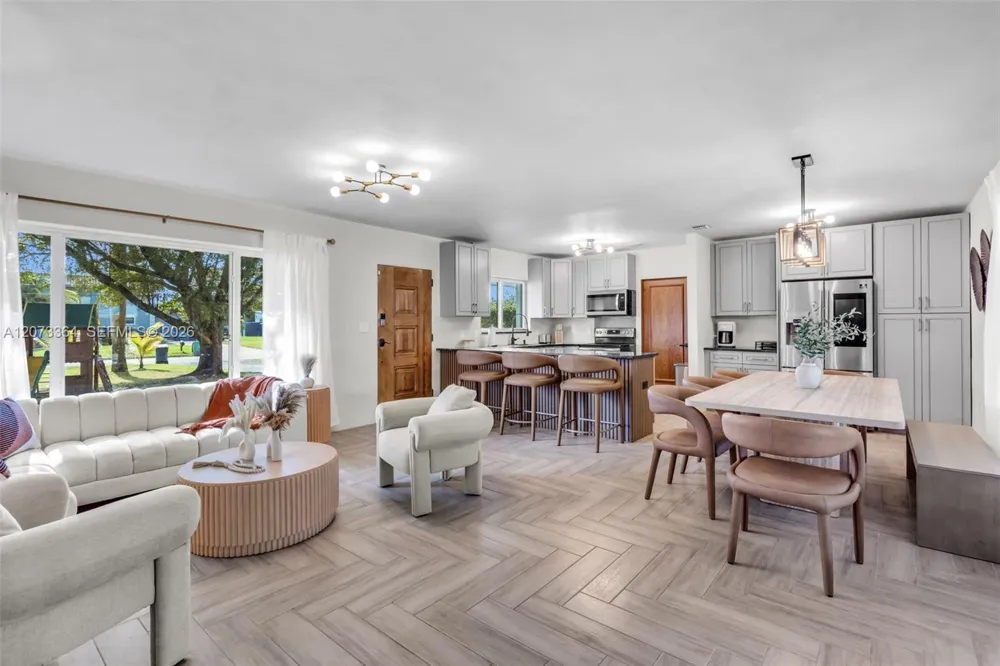 535 Biscayne River Dr Miami, FL 33169