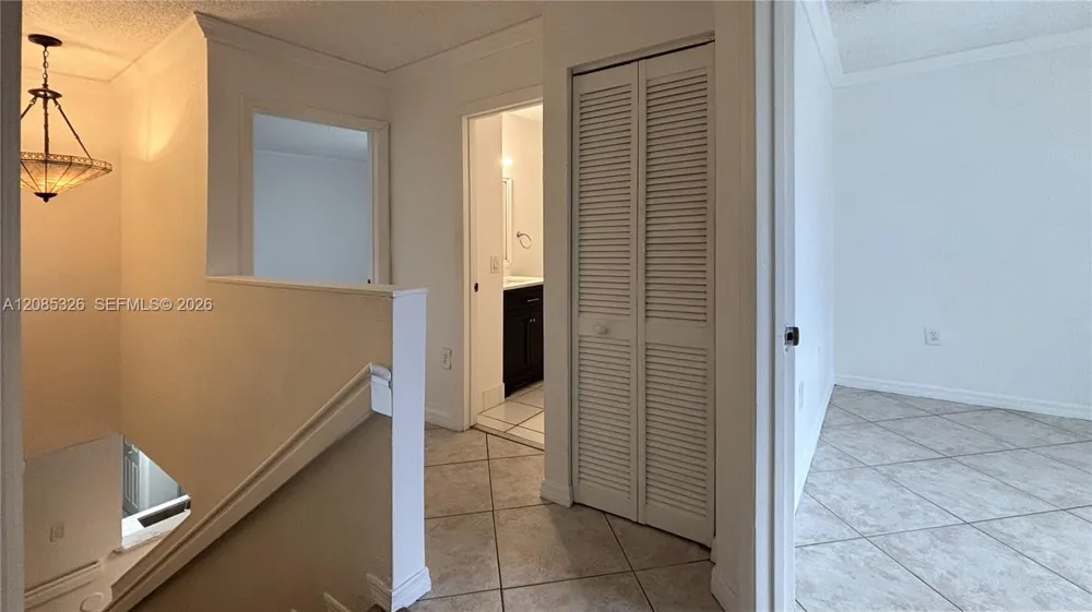 1186 NW 123rd Ct #109 Miami, FL 33182