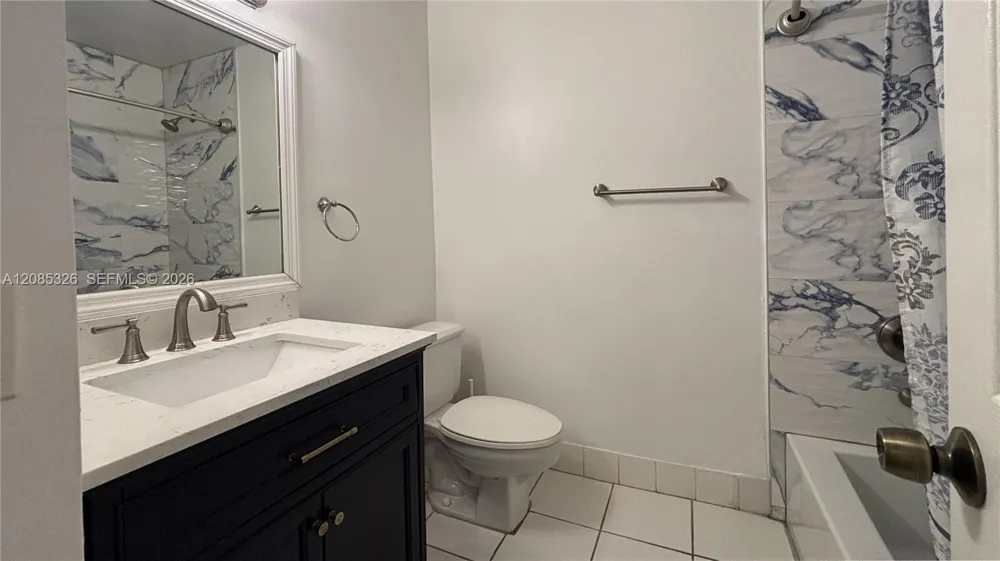 1186 NW 123rd Ct #109 Miami, FL 33182