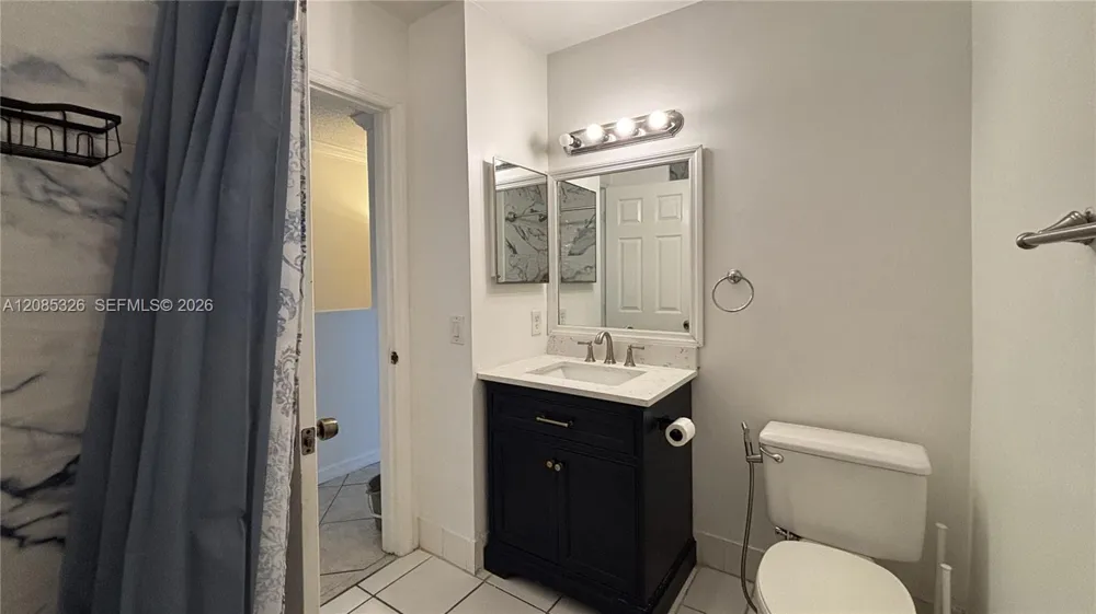 1186 NW 123rd Ct #109 Miami, FL 33182