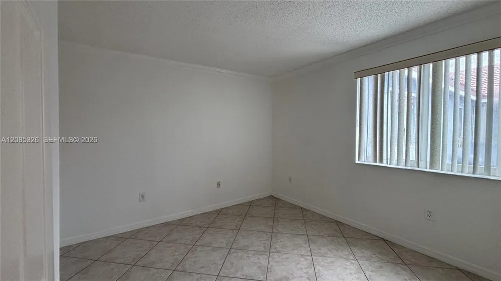 1186 NW 123rd Ct #109 Miami, FL 33182