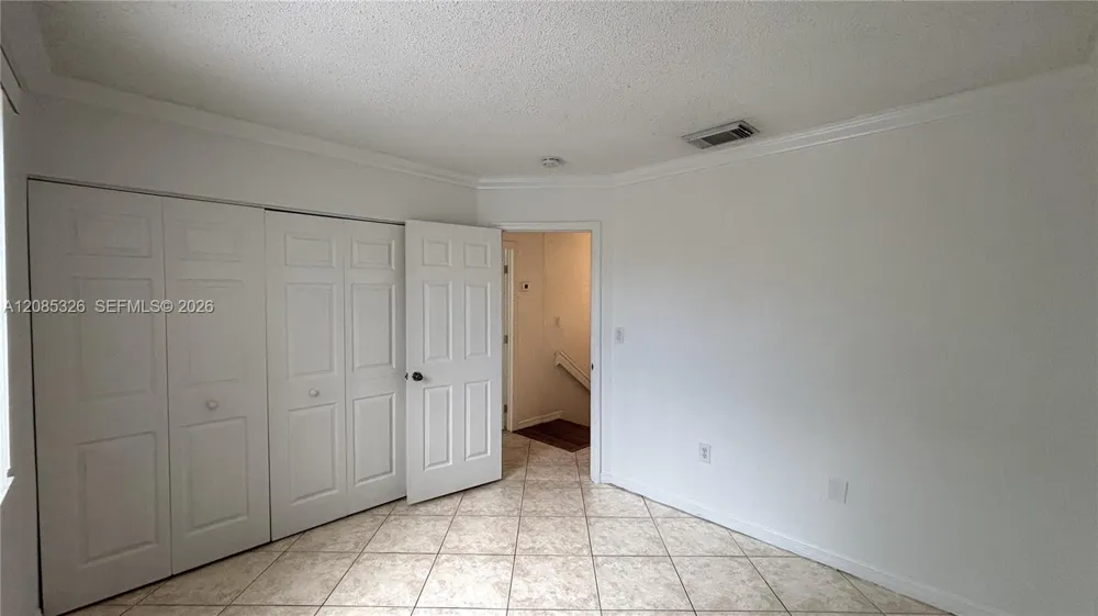 1186 NW 123rd Ct #109 Miami, FL 33182