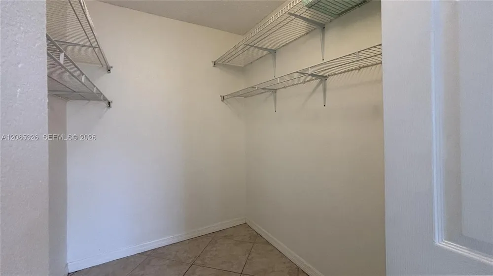 1186 NW 123rd Ct #109 Miami, FL 33182