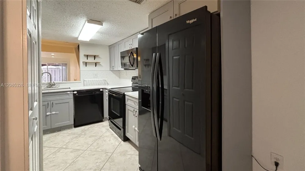 1186 NW 123rd Ct #109 Miami, FL 33182
