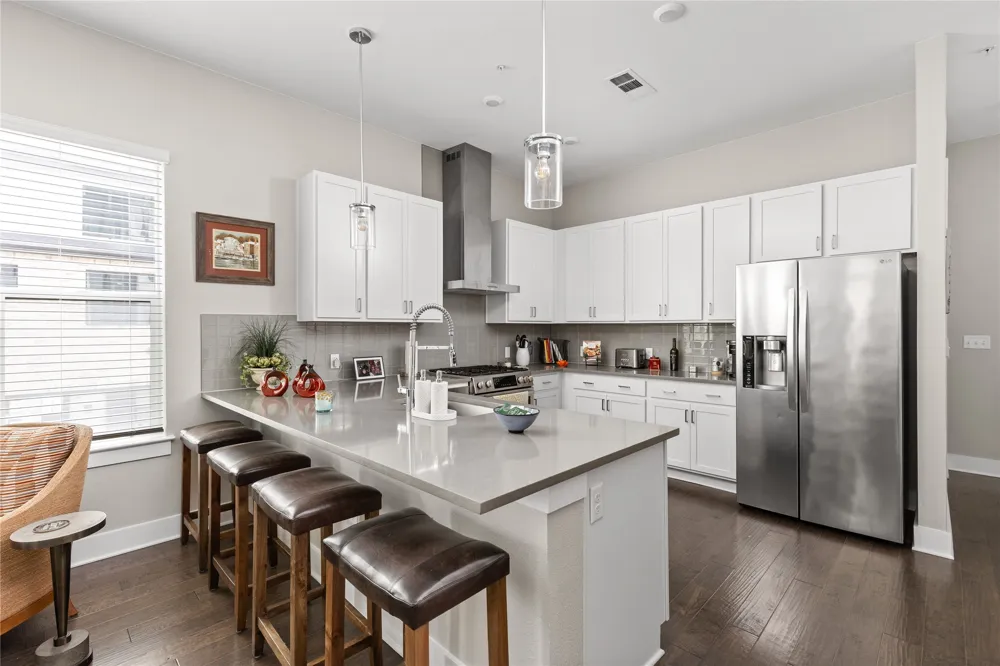 4325 Jackson Avenue #2105 Austin, TX 78731