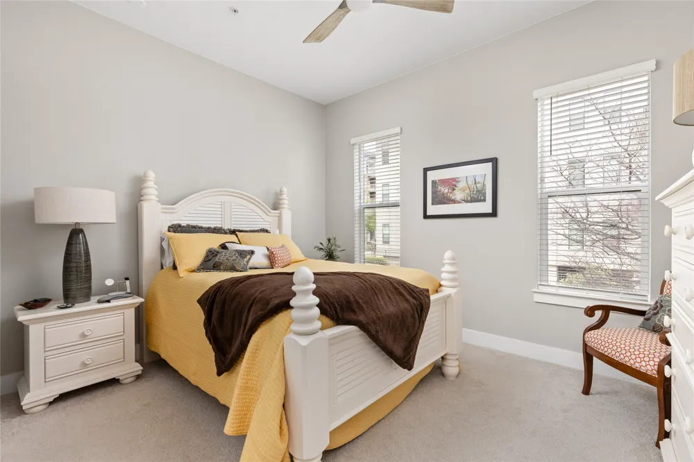 4325 Jackson Avenue #2105 Austin, TX 78731