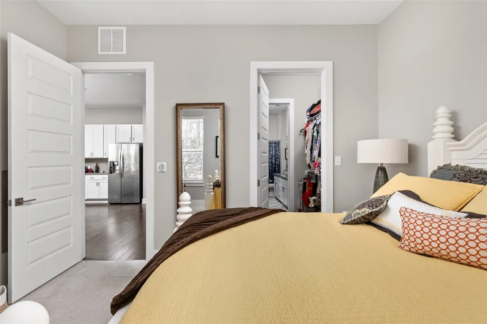 4325 Jackson Avenue #2105 Austin, TX 78731