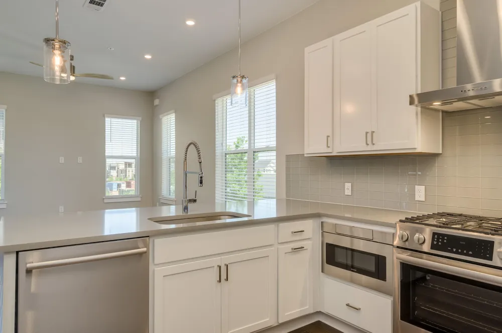 4325 Jackson Avenue #2105 Austin, TX 78731