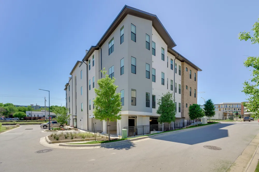 4325 Jackson Avenue #2105 Austin, TX 78731
