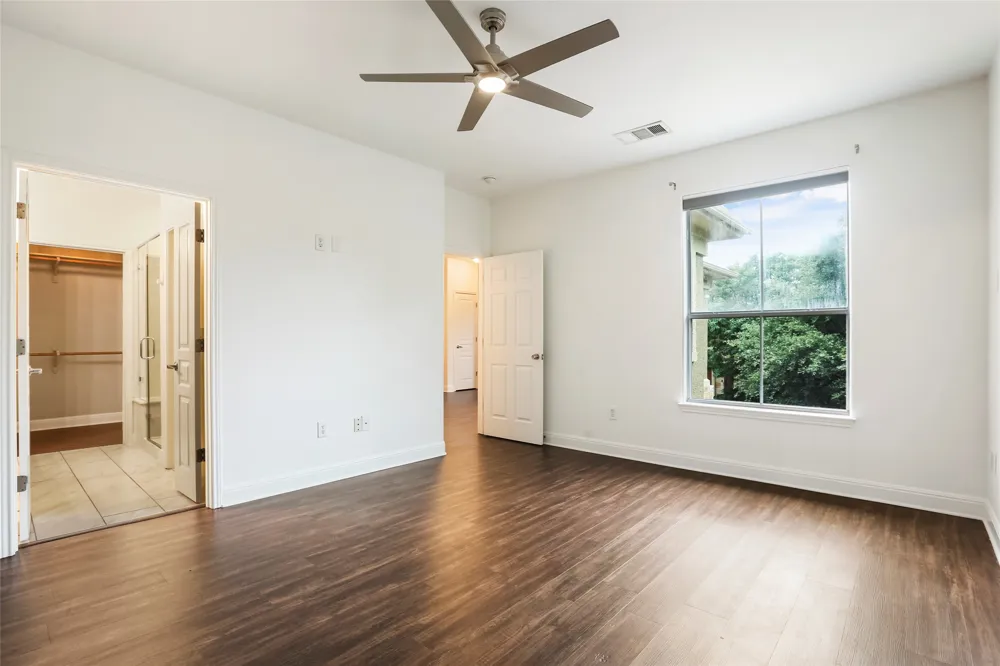3406 Menchaca Road #19 Austin, TX 78704