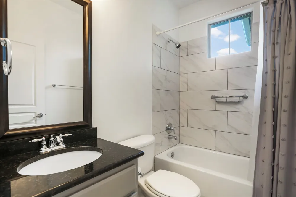 3406 Menchaca Road #19 Austin, TX 78704