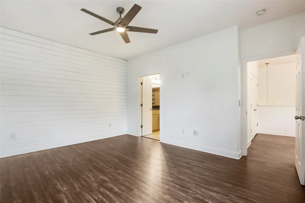 3406 Menchaca Road #19 Austin, TX 78704