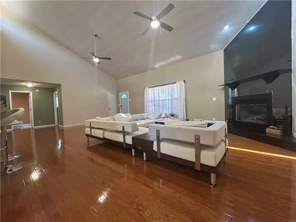 1826 Pleasant Hill Trail Lithonia, GA 30058