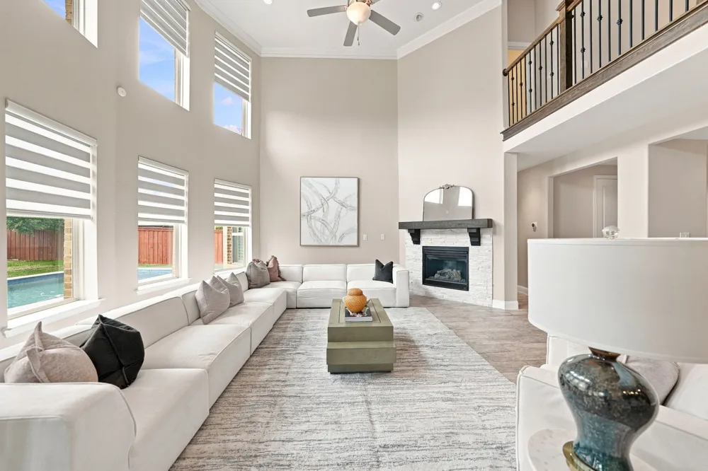 3744 Manchester The Colony, TX 75056