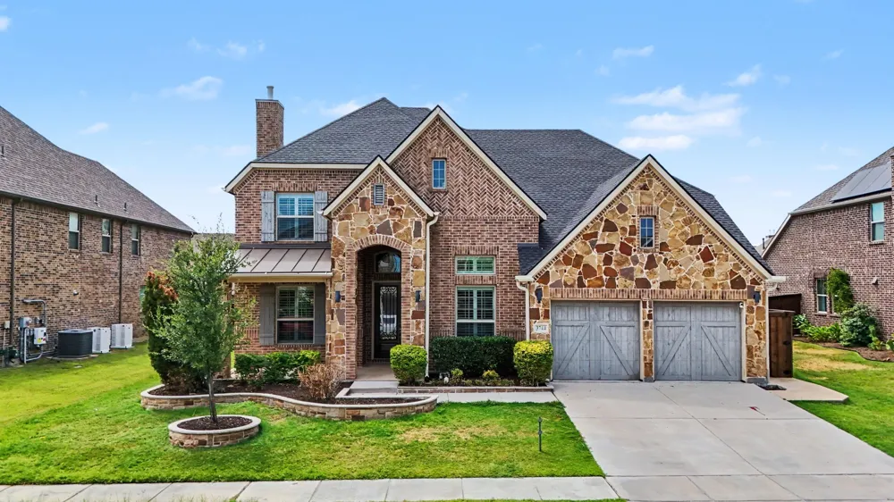 3744 Manchester The Colony, TX 75056