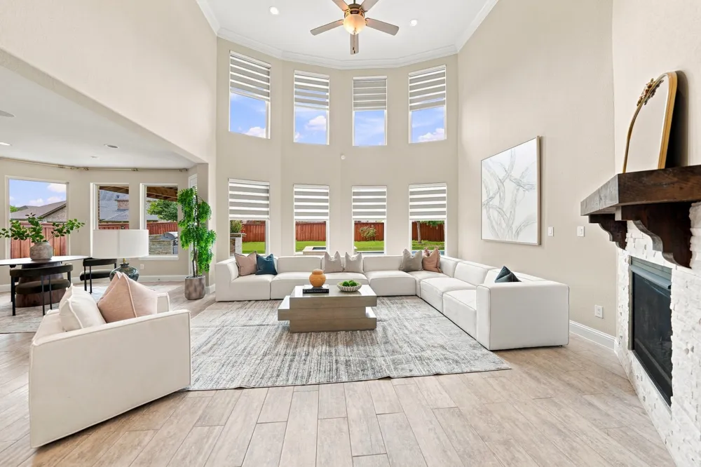 3744 Manchester The Colony, TX 75056