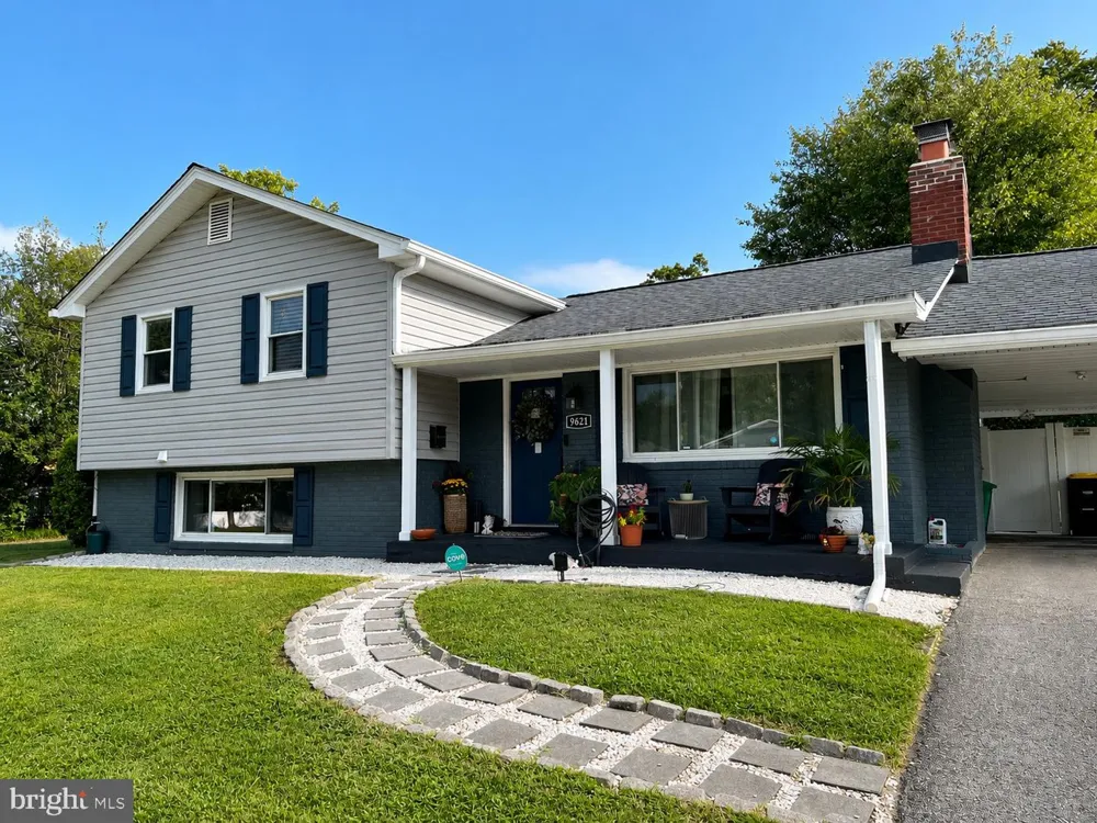 9621 WELLINGTON STREET Lanham, MD 20706