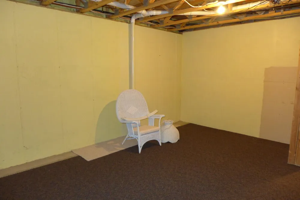 859 Deerview Lane Holland, MI 49423