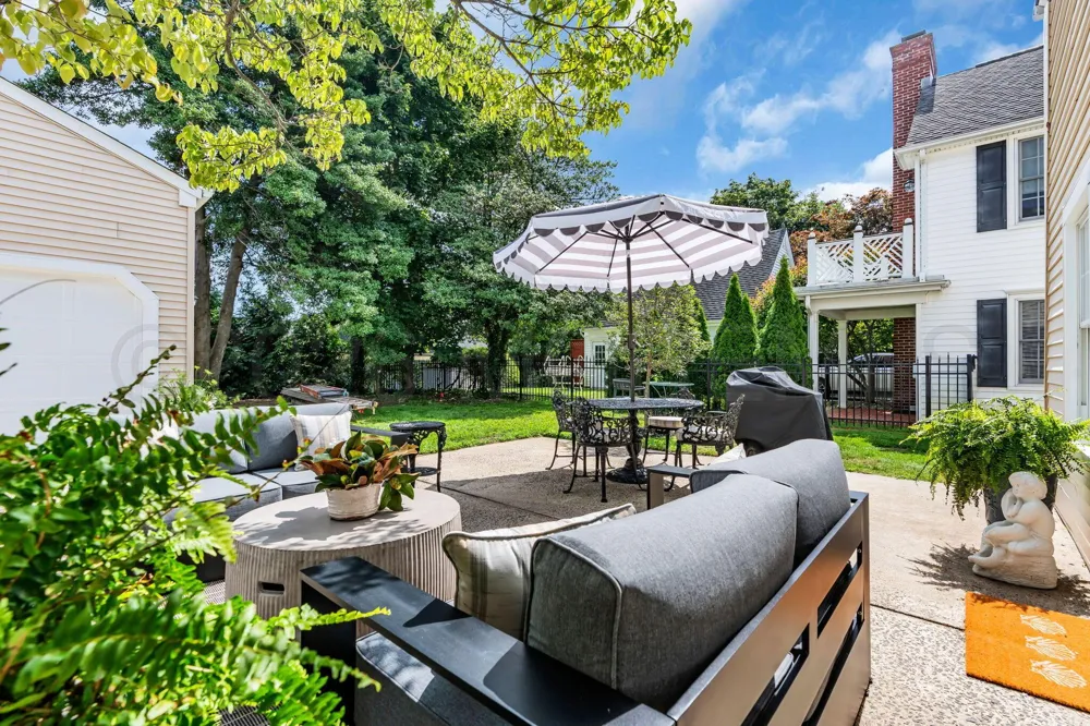 204 Monroe Avenue Spring Lake, NJ 07762
