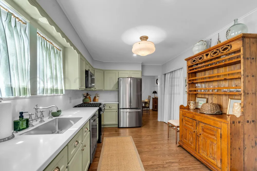 204 Monroe Avenue Spring Lake, NJ 07762