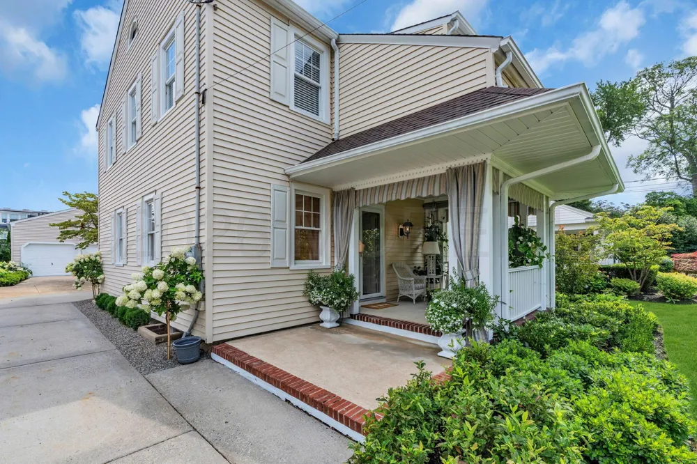 204 Monroe Avenue Spring Lake, NJ 07762