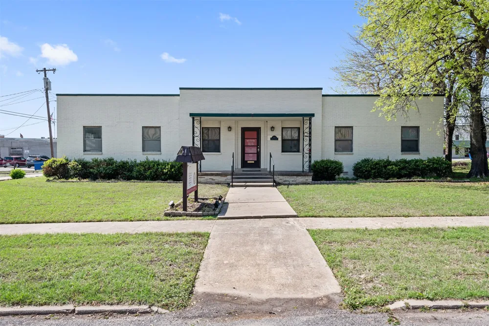 109 Casaver Avenue Wagoner, OK 74467