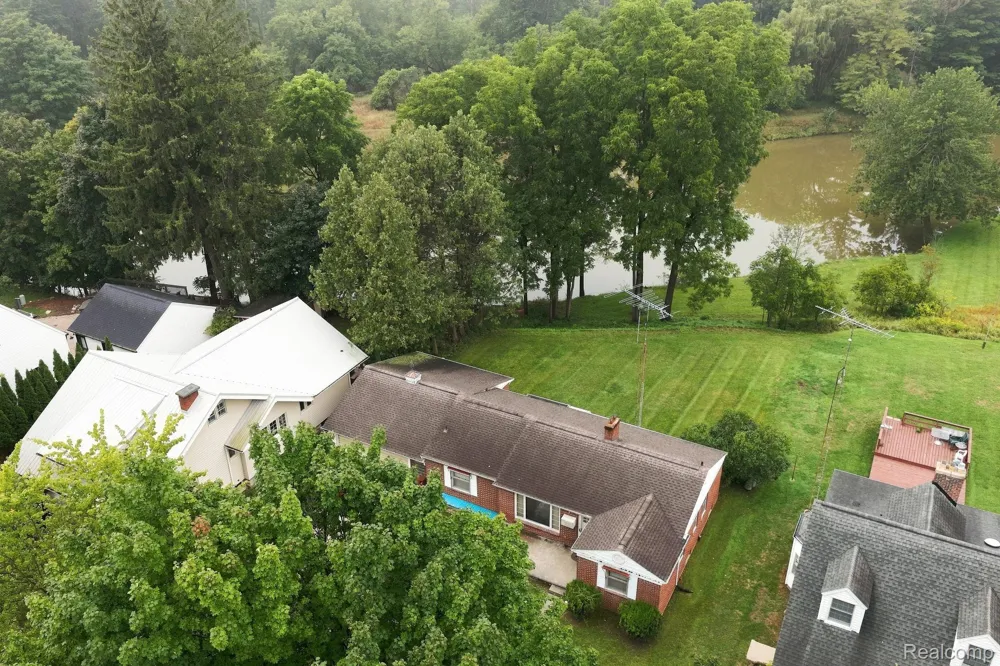 245 Anderson Avenue Croswell City, MI 48422
