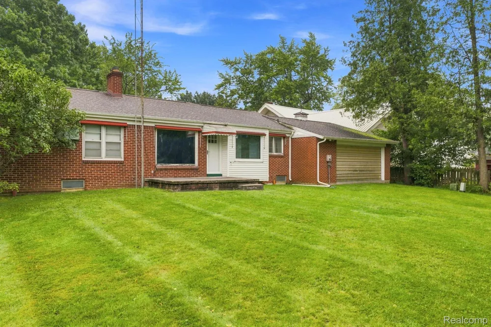 245 Anderson Avenue Croswell City, MI 48422