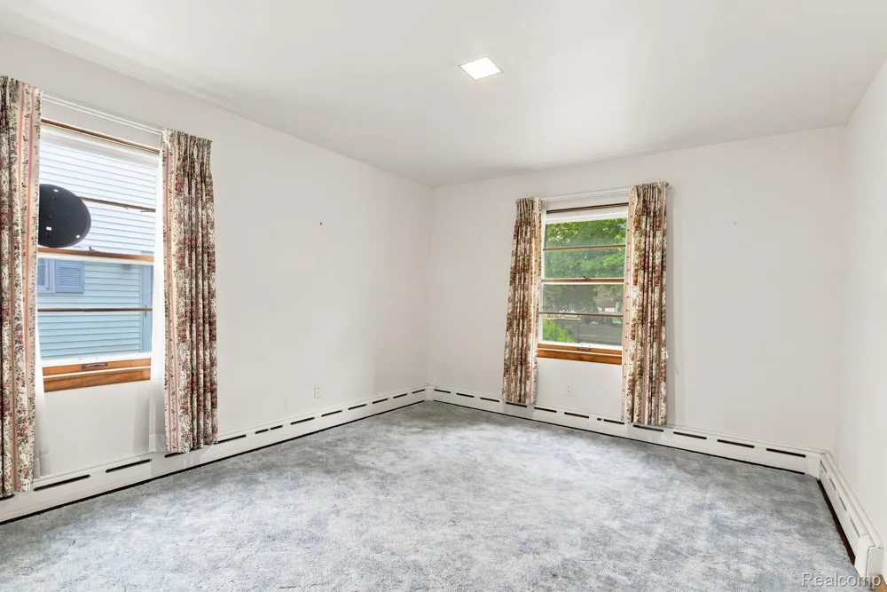245 Anderson Avenue Croswell City, MI 48422