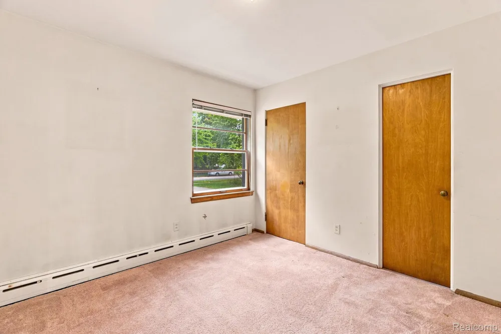 245 Anderson Avenue Croswell City, MI 48422