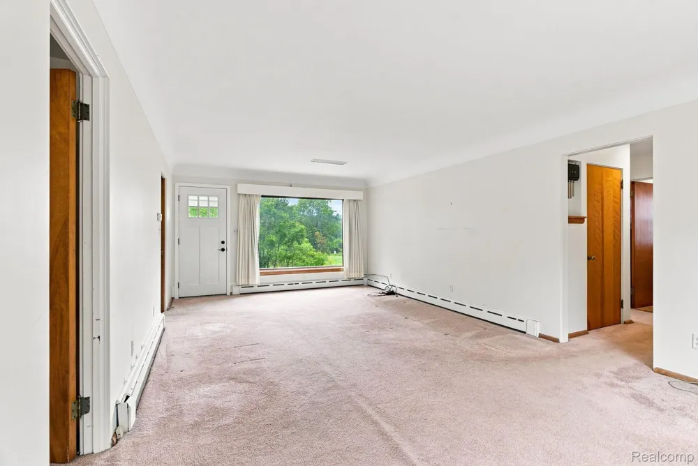 245 Anderson Avenue Croswell City, MI 48422