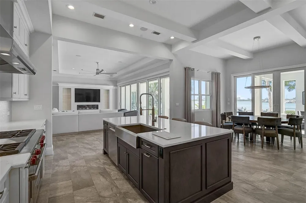 101 SEAGULL LANE Sarasota, FL 34236
