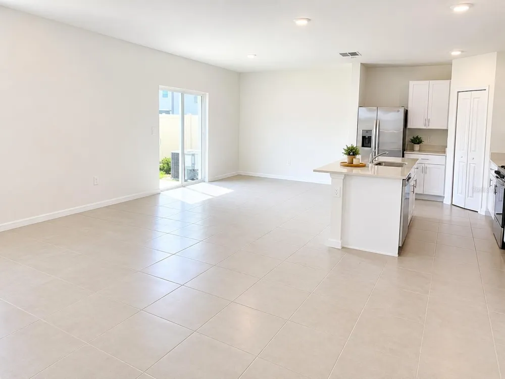 2270 RED CROSSBILL DRIVE Wimauma, FL 33598