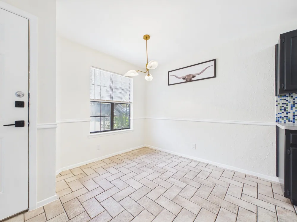 2907 Pearl Street #102 Austin, TX 78705