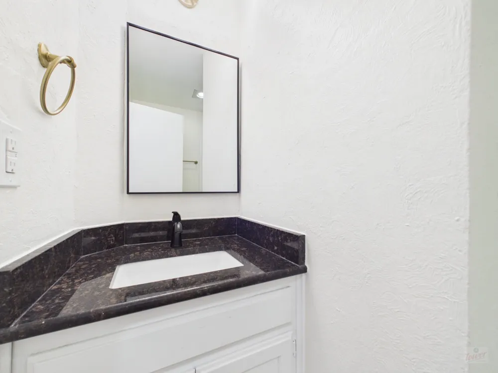 2907 Pearl Street #102 Austin, TX 78705