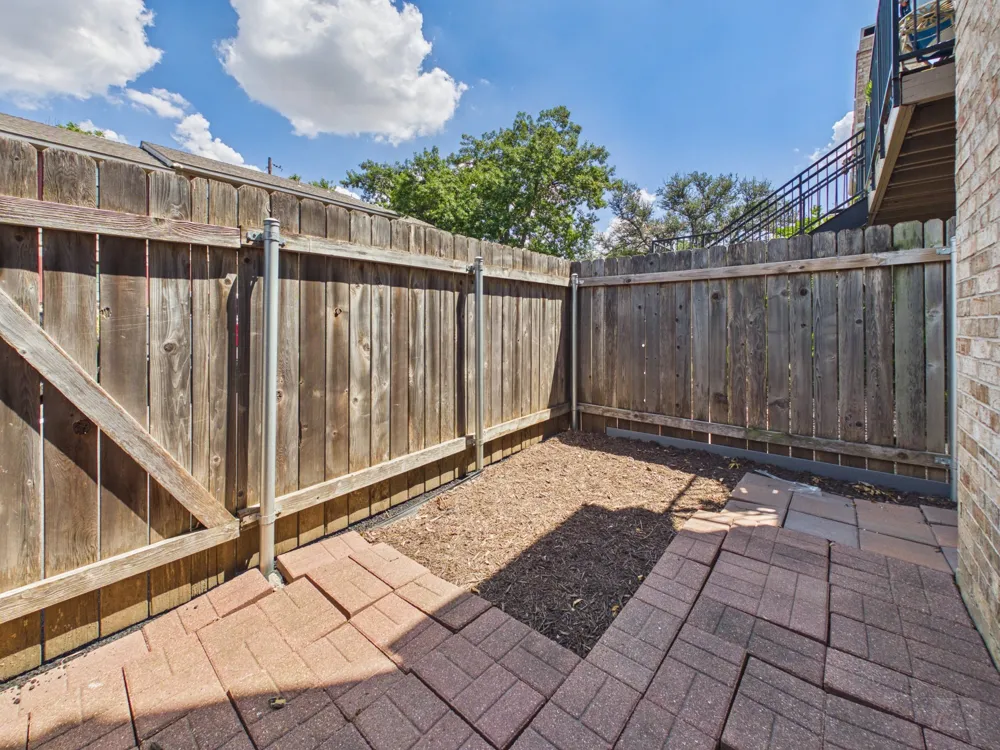 2907 Pearl Street #102 Austin, TX 78705