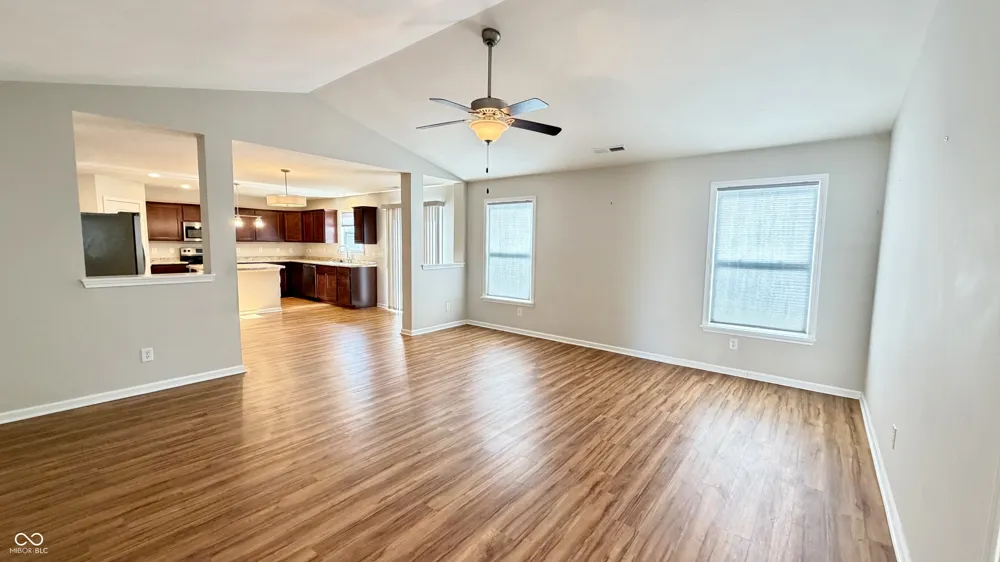 4687 Westchester Drive Columbus, IN 47203