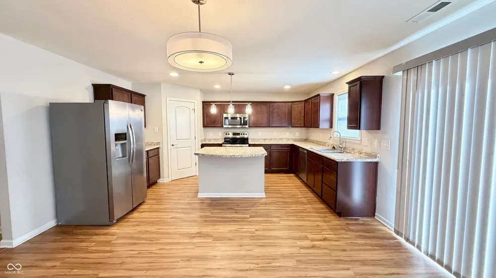 4687 Westchester Drive Columbus, IN 47203