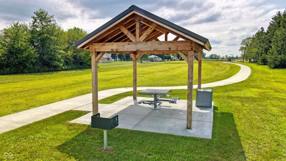 1315 Phillips Drive Greenfield, IN 46140