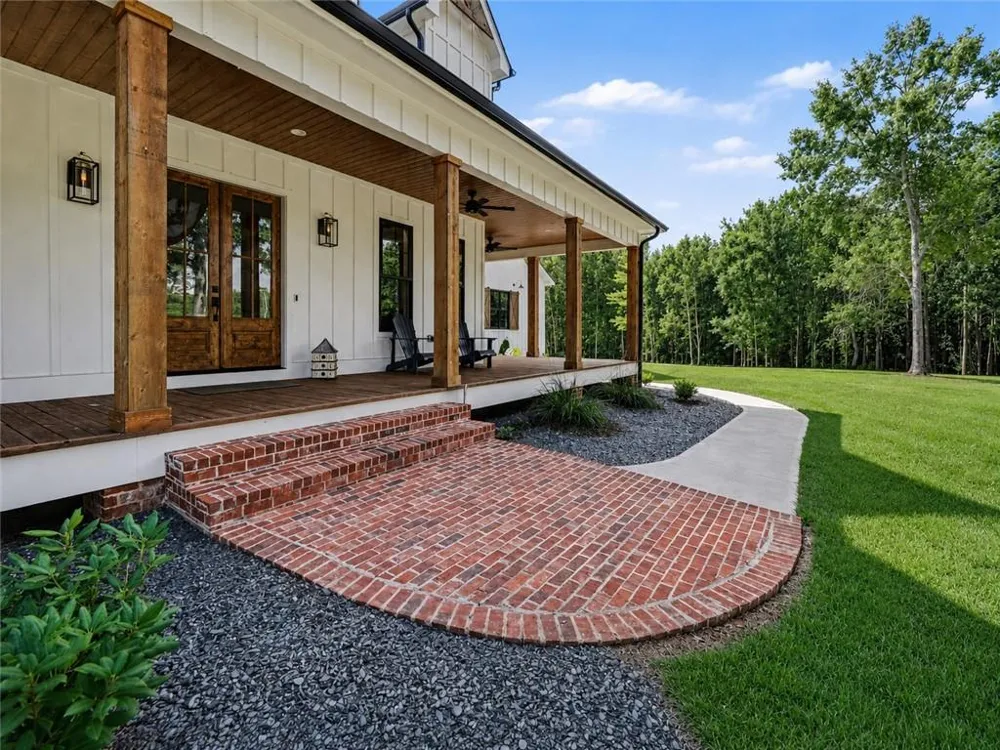 1910 Carlan Road Jasper, GA 30143