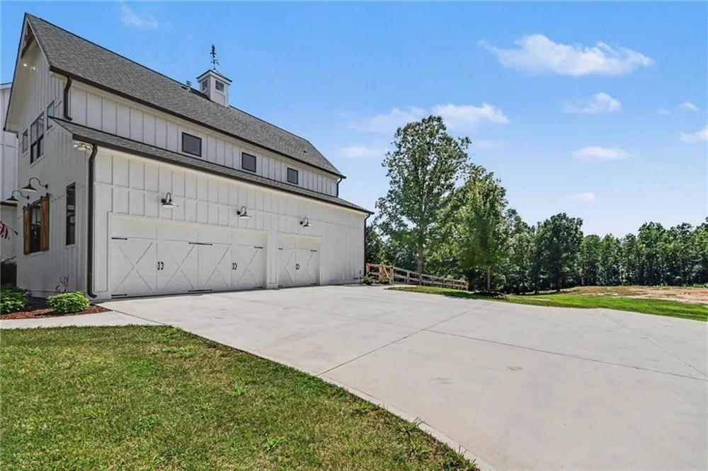 1910 Carlan Road Jasper, GA 30143