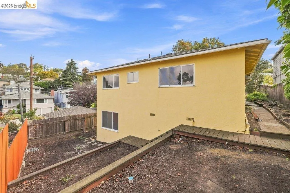 206 Colgate Kensington, CA 94708