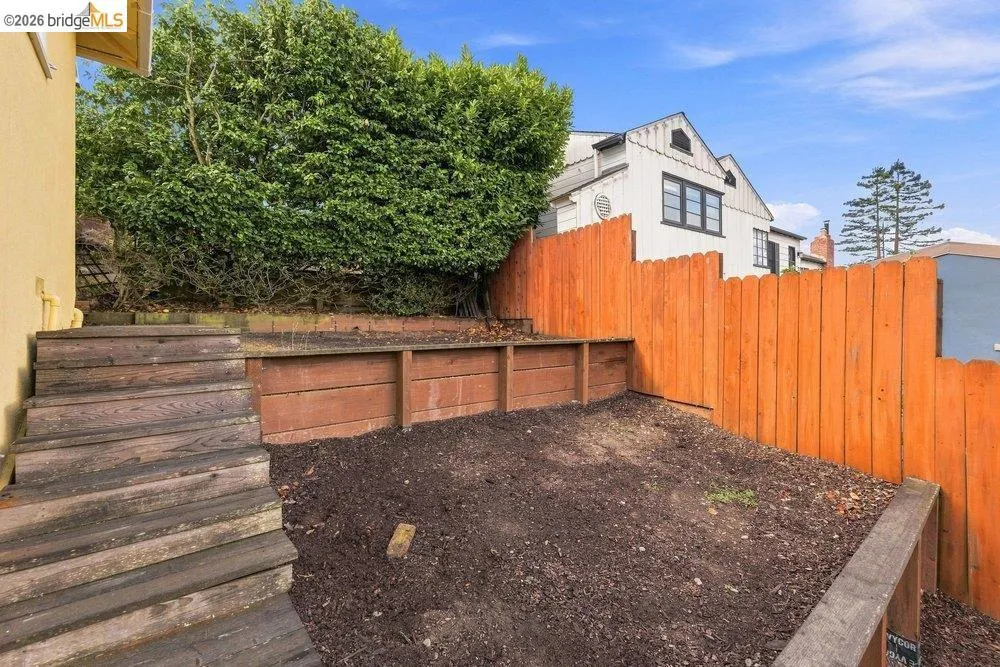 206 Colgate Kensington, CA 94708