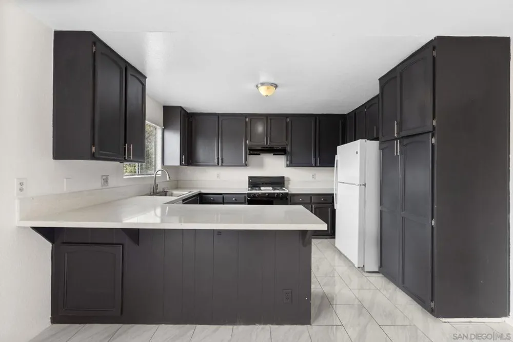 2018 Hawkins Way Spring Valley, CA 91977